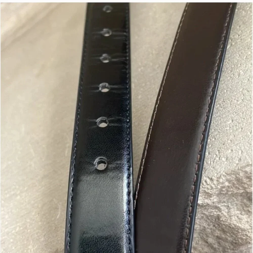 Dockers reversible belt